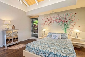 4 bedrooms, iron/ironing board, WiFi (free), bed sheets