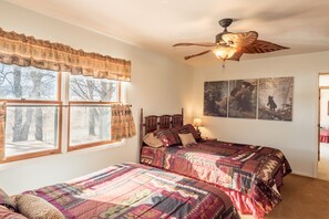 5 chambres, bureau, fer et planche à repasser, Wi-Fi gratuit