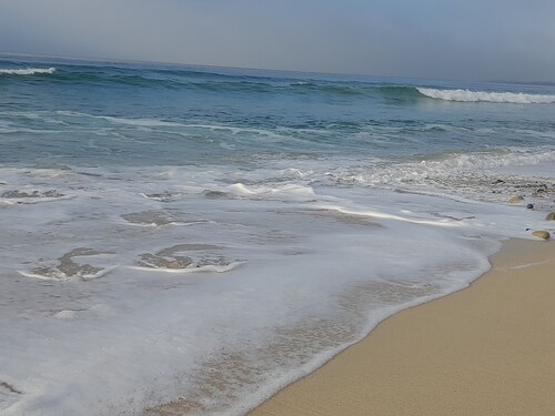 Belle maison,  3 ch vue mer , plage a pied , jardin clos, wifi