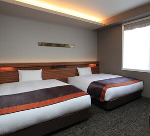 尊榮雙床房, 非吸煙房 | 書桌、熨斗/熨衣板、免費無線上網