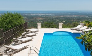 Outdoor pool, a heated pool - Luxury 3 Bed Villa Heated Pool, Seaviews, AirCon, Fast Wi-Fi,Near Historic Towns (Laureto)