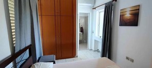 3 slaapkamers, een kluis op de kamer, een strijkplank/strijkijzer