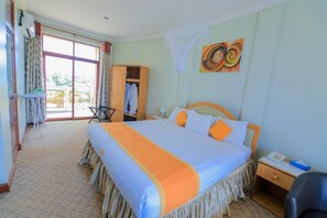 Suite | Schreibtisch