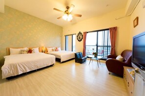 Quadrupla Standard (301) | Tende oscuranti, insonorizzazione, Wi-Fi gratuito, lenzuola