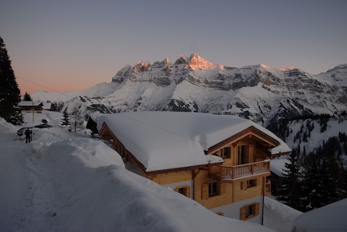 Chalet haut de gamme neuf sur les Crosets  