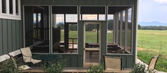 Ridge Cottage Residence