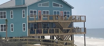Recientemente remodelado, increíble, frente a la playa, fabulosas vistas, 