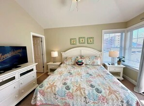 3 bedrooms, iron/ironing board, WiFi