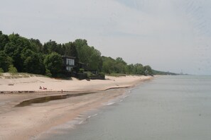 Beach - Simple Cottage Set in the Woods by Lake Michigan (New Buffalo)