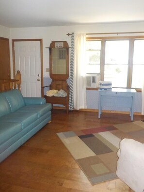 Fernseher, DVD-Player