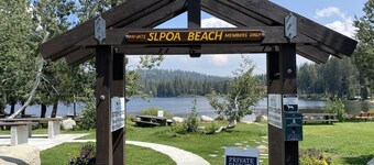 Fuga sul lago Capone per famiglie a Serene Lakes, Soda Springs