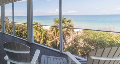 UPSCALE HOME/GULF FRONT/ ELEVATOR/STATE PARK VIEWS!