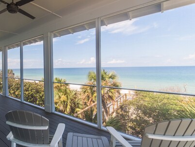 UPSCALE HOME/GULF FRONT/ ELEVATOR/STATE PARK VIEWS!