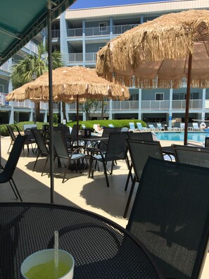 屋内プール、屋外プール