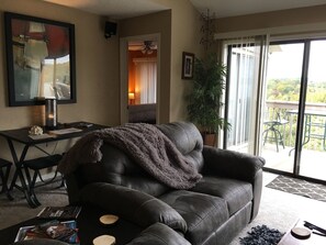 Smart TV, fireplace - Beautiful Indian Pointe Condo with Breathtaking Lake view!  Boat slip available! (Osage Beach)