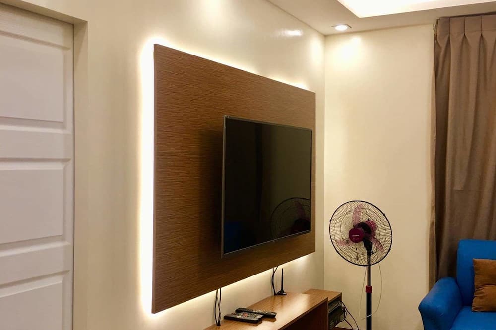 Transient House and Van for Rent