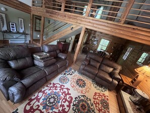 Smart TV, fireplace, DVD player, books