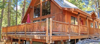 Private Hot Tub in the Pines in North Lake Tahoe