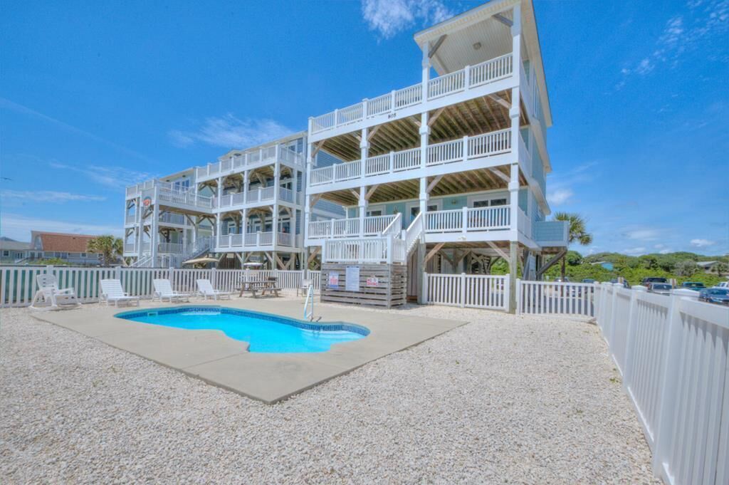 Beautiful,Oceanfront Home-Private POOL & Elevator-Sleeps16
