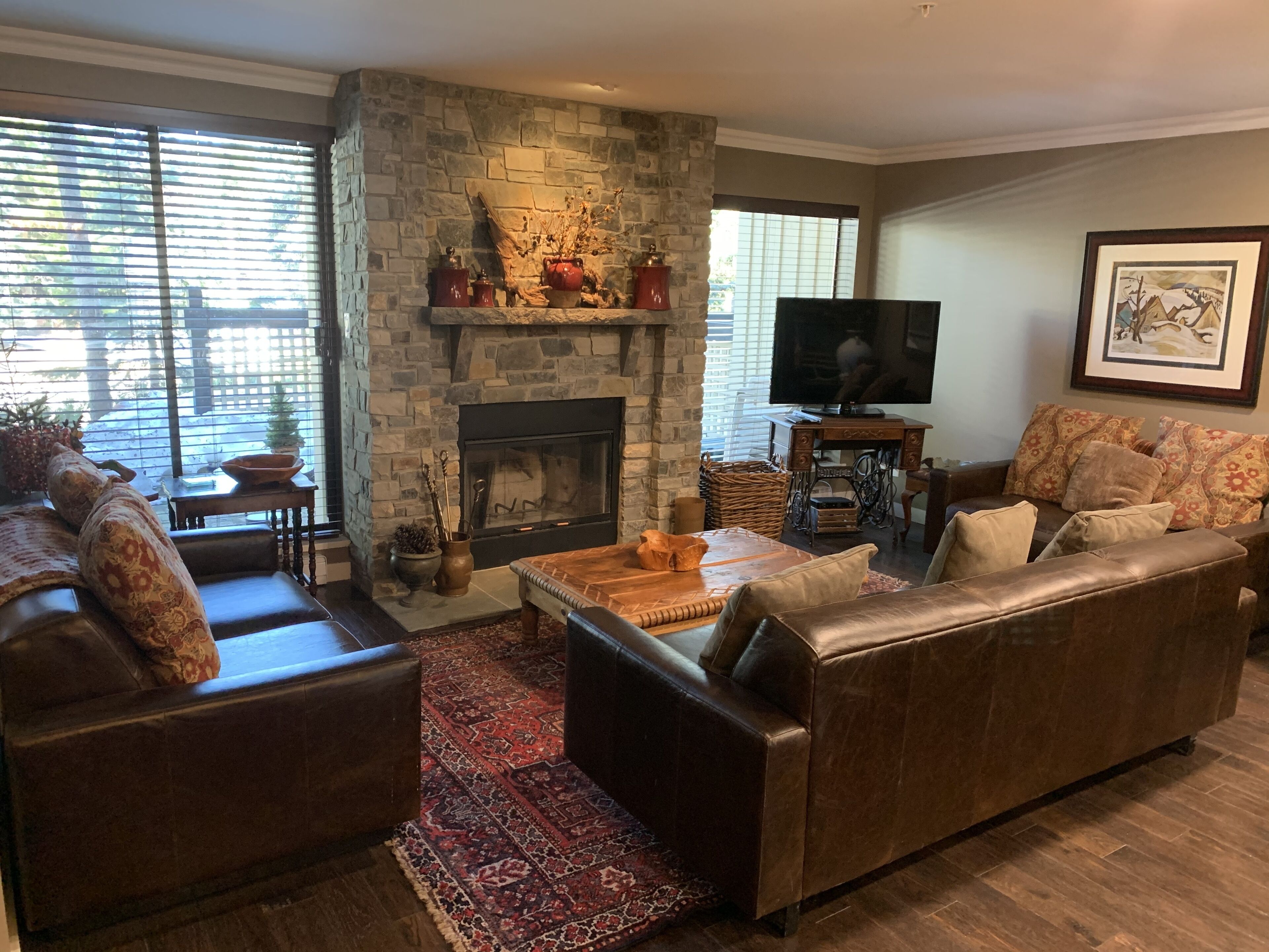 TV connectée, cheminée, Netflix, services de streaming