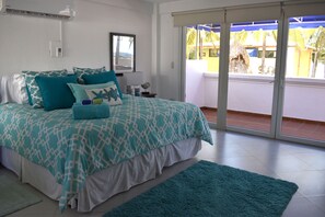 6 bedrooms, iron/ironing board, WiFi, bed sheets