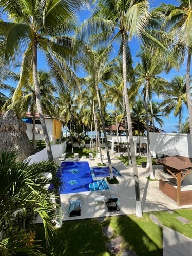 Casa Blanca Ocean Front