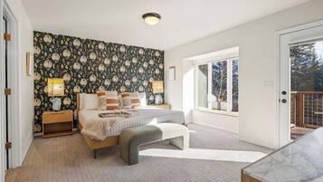 4 Schlafzimmer, Schreibtisch, Bügeleisen/Bügelbrett, WLAN