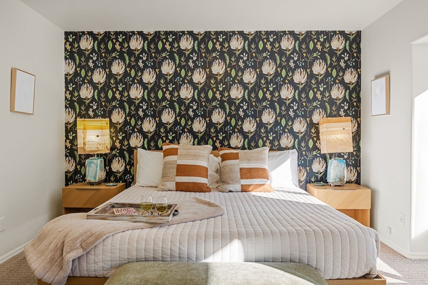 4 bedrooms, desk, iron/ironing board, WiFi