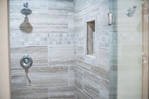 Hair dryer, towels, soap, toilet paper - 4190 Cottage Row Ct. - New Construction Downtown Fish Creek - Walk Everywhere! (Fish Creek)