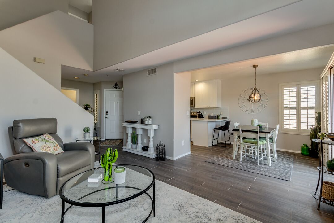 TV connectée, cheminée, jeux vidéo, imprimantes