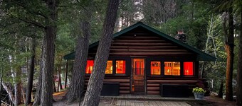 LAKE CABIN - «pieds de l'eau sur 150« beauté intemporelle 15 Niché péninsule
