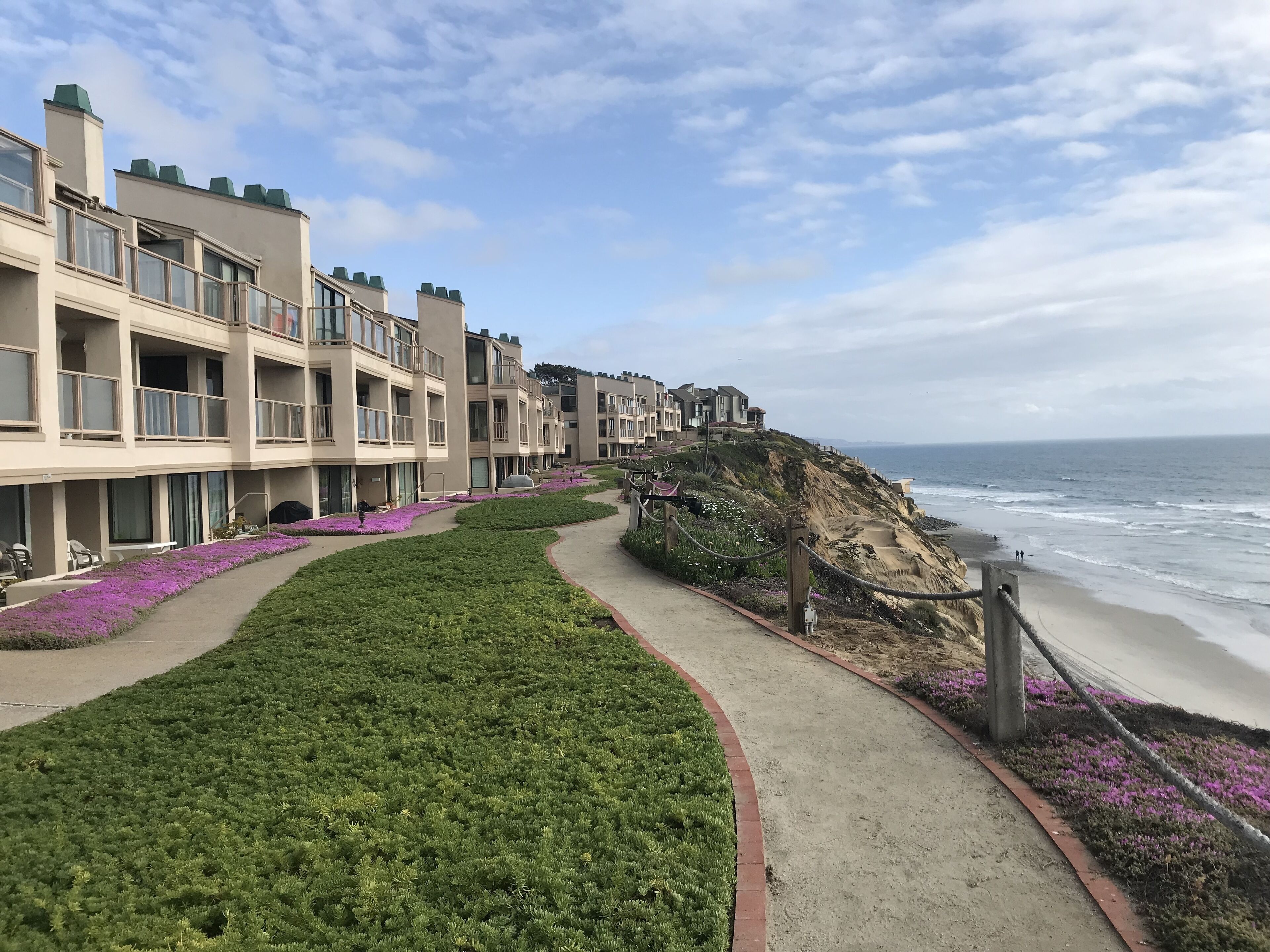 Am Strand, Liegestühle, Strandtücher