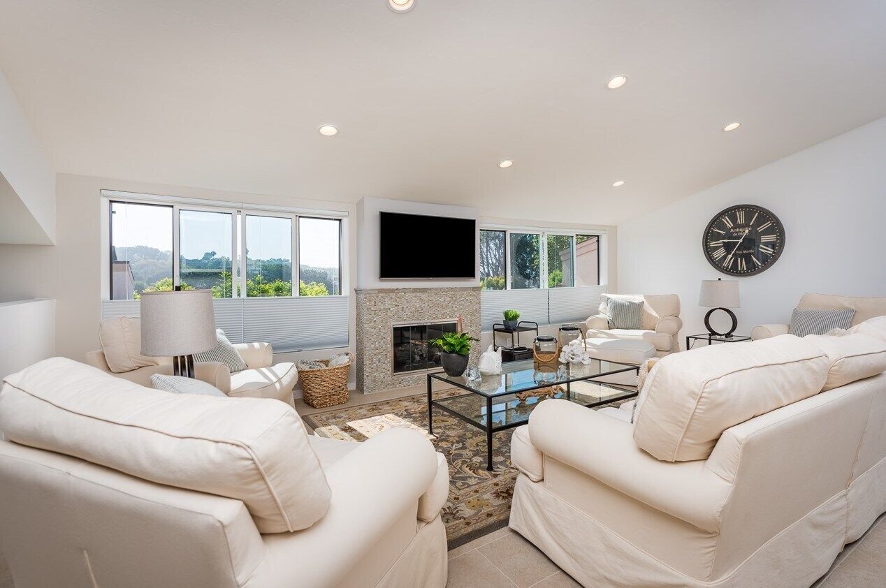 تلفزيون ذكي، مدفأة، شاشة كمبيوتر، طابعة