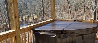 Mountain Views, Fire Pit,  Minutes From Downtown Asheville