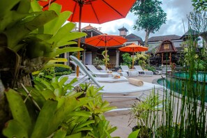 Outdoor pool - Capung Cottage (Ubud)