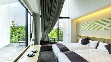Standard Twin Room, Terrace | Premium bedding, in-room safe, desk, free WiFi