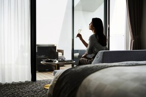 Literie de qualité supérieure, coffres-forts dans les chambres, bureau