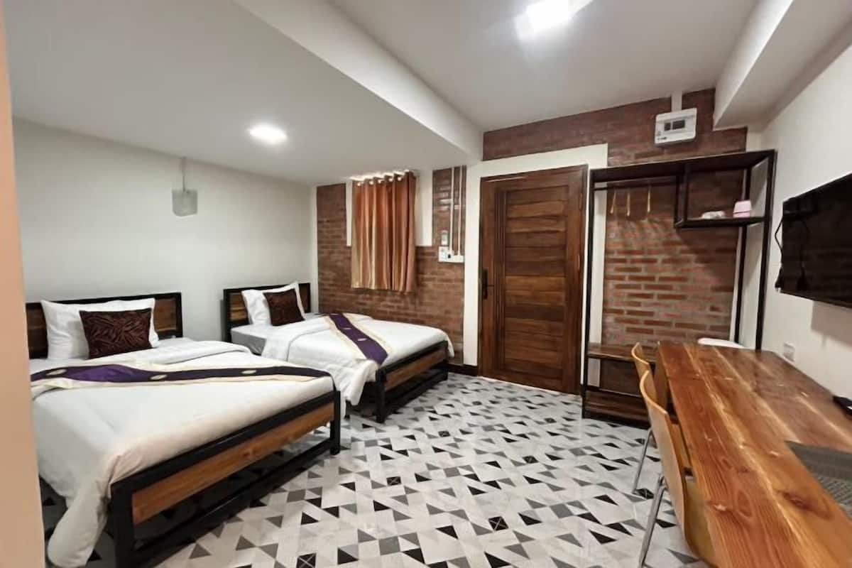 Premium bedding, desk, blackout curtains, soundproofing