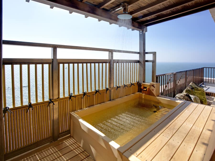 Japanese Style Room For 5 People with Private Open-air Bath, Top Floor, Smoking | Free WiFi