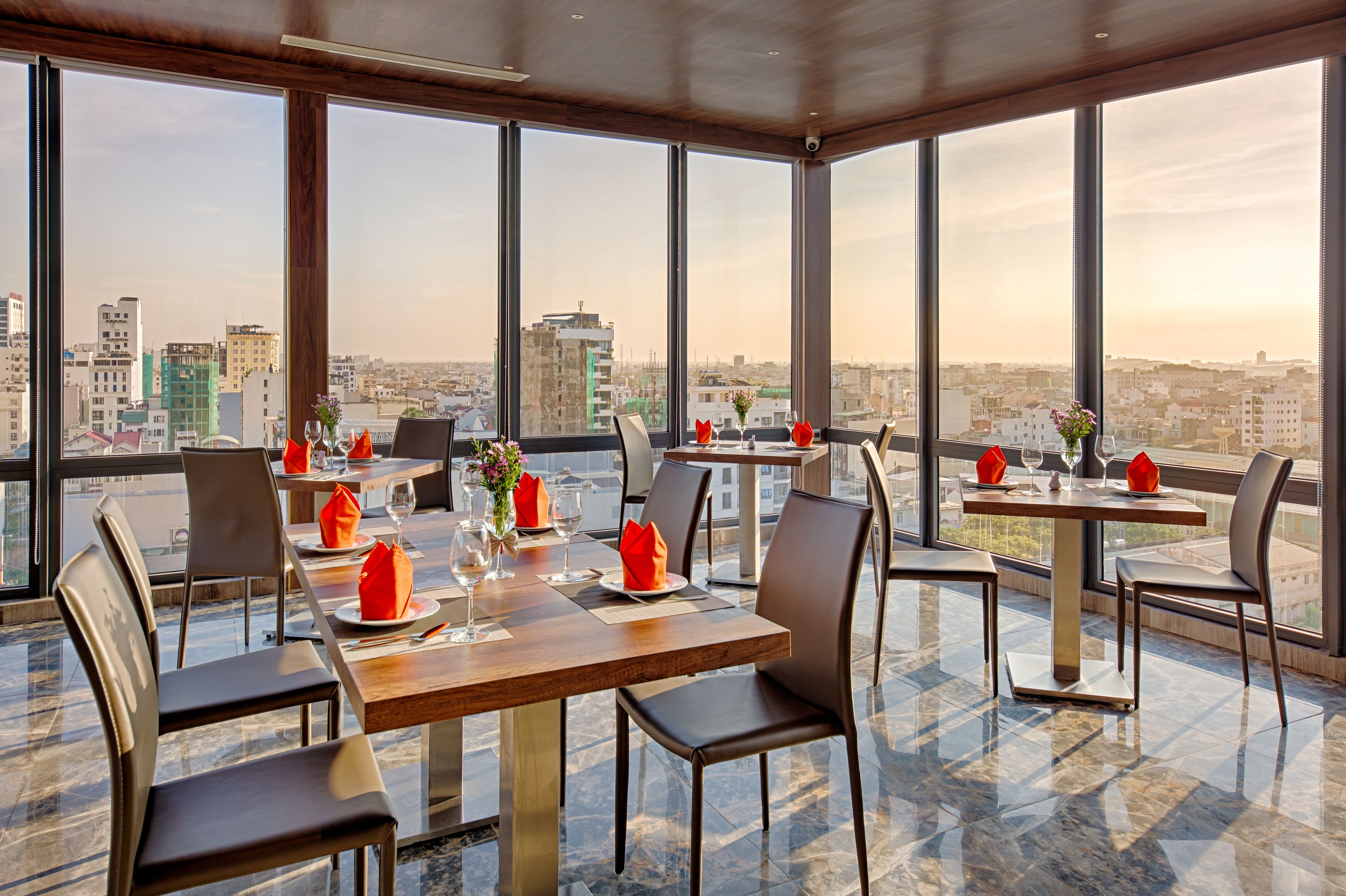 breakfast, lunch, dinner served; local and international cuisine