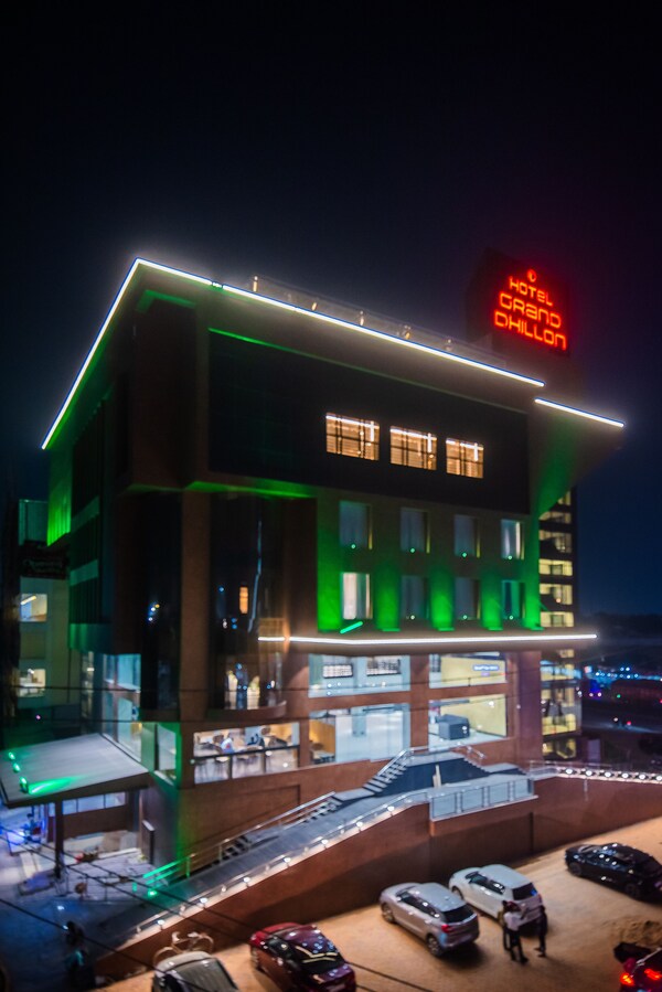 Hotel Grand Dhillon - Bhilai