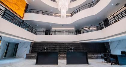 Hotel Grand Dhillon