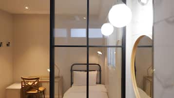 Superior Single Room | Down comforters, individually decorated, desk, soundproofing