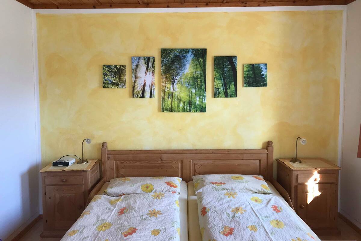 Double Room | Free WiFi, bed sheets