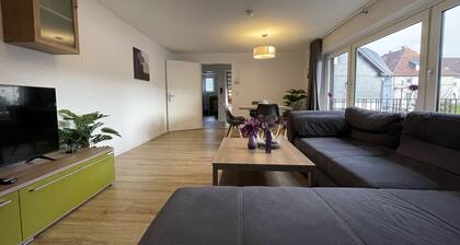 Fewo Am Park - apartamento moderno y luminoso con una ubicación céntrica
