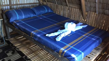 1 chambre, coffres-forts dans les chambres, draps fournis
