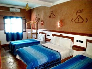 Quarto quádruplo | Roupa de cama