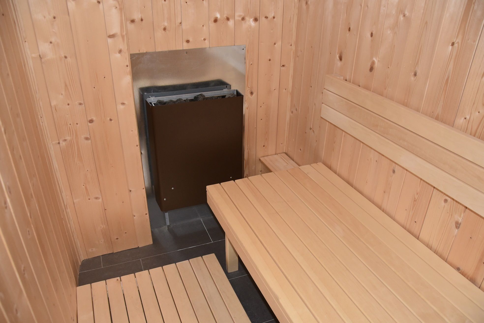 deluxe condo, sauna | room amenity