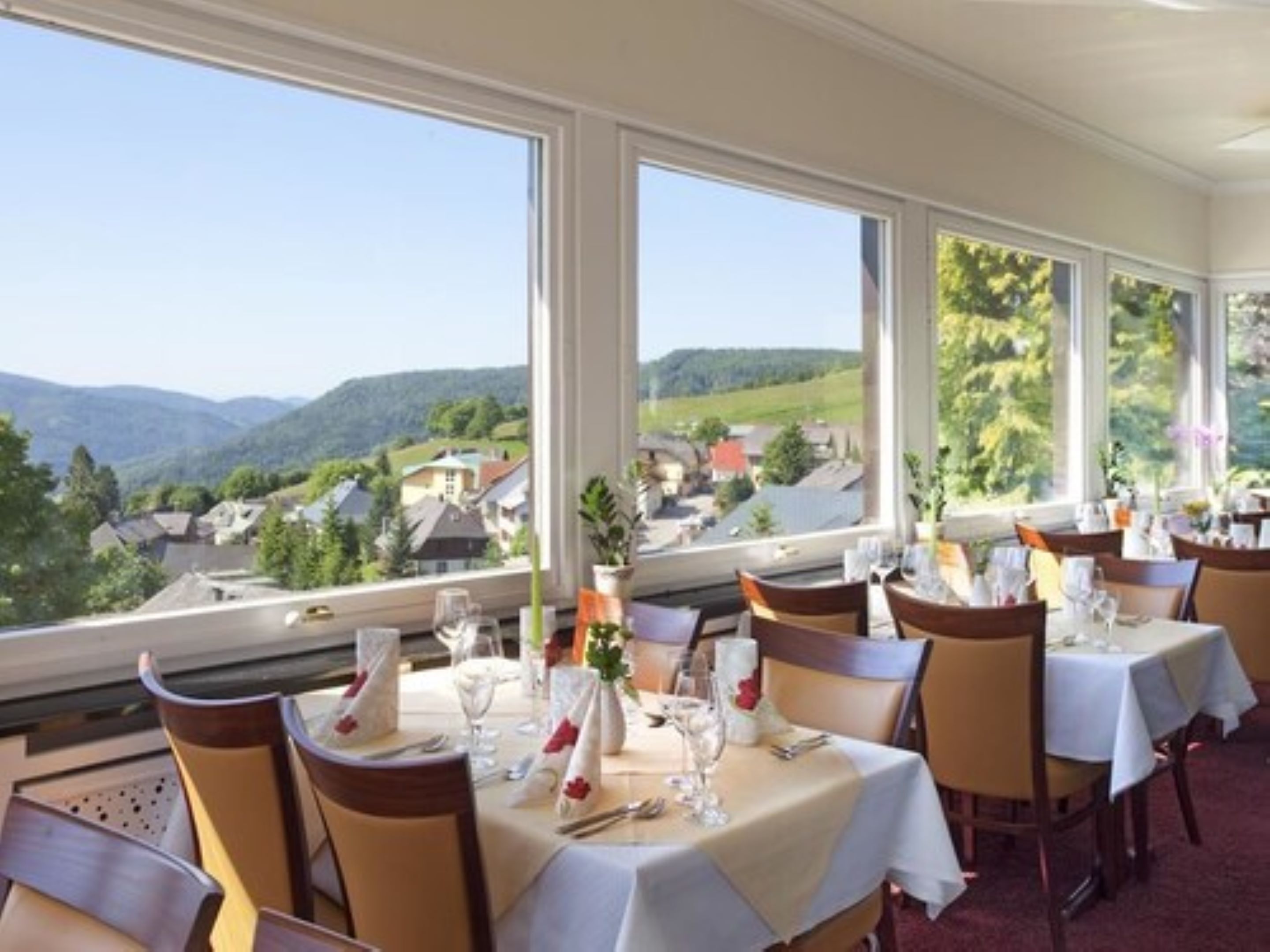 lunch and dinner served, german cuisine