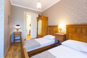 Standard Twin Room | Desk, free cots/infant beds, rollaway beds, free WiFi - Bloom Boutique Hotel (Tbilisi)